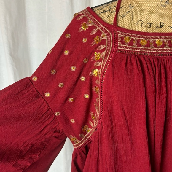 NWT Altar’d State Burgundy Boho Mini Peasant Dress Metallic Embroidery Size S - Picture 4 of 8